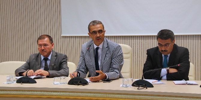 Üniversitede Öğrenci Çalıştayı Düzenlendi