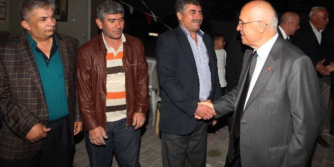 Başkan Yaşar, Çamlıderelileri Ziyaret Etti
