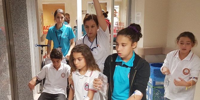 İlkokul Öğrencileri Sudan Zehirlendi, Okullar Tatil Edildi