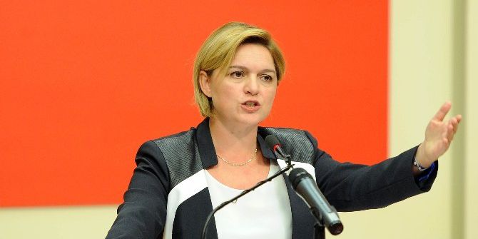 Chp Myk, Beşiktaş Belediye Başkanı Hazinedar’ı Disipline Sevk Etti