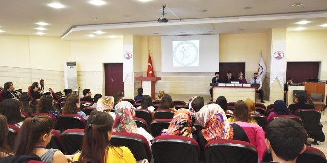 Siyaset Ve Kamu Yönetimi Öğrencileri Samsun’da Buluştu