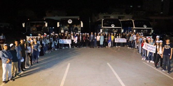 Pamukkale’den 11. Sınıflar İstanbul’a Yola Çıktı