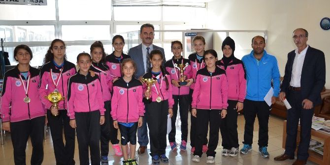 Gemlikli Atletizmciler Almadık Madalya Bırakmadı