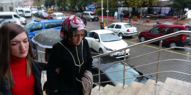 Kendisini Zorla İstanbul’a Götürmek İsteyen Genci Öldüren Kadının Yargılanmasına Devam Edildi