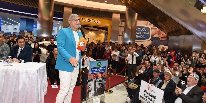Park Afyon’da Mercedes Cla 180 Mehmet Ali Erbil İle Sahibini Buldu