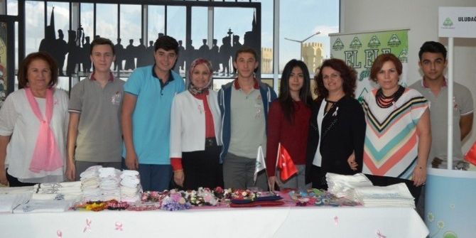 Bilecik İbn-i Sina Mesleki Ve Teknik Anadolu Lisesi’nde Kanser Farkındalık Ayı Etkinliği