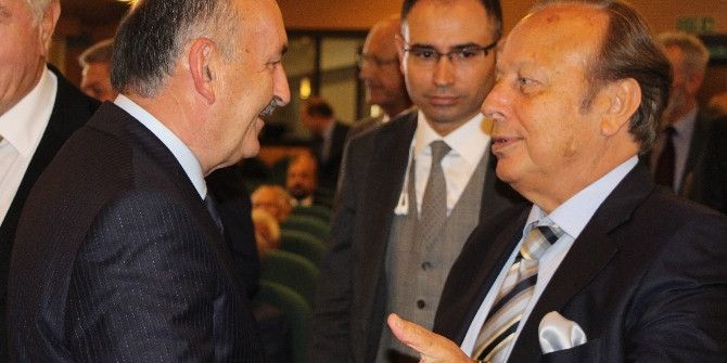 Bakan Müezzinoğlu, Deniz Ticaret Odası Meclis Toplantısı’na Katıldı