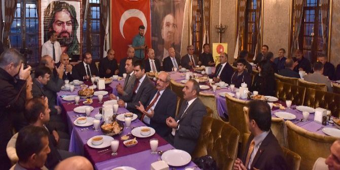 Sekmen: “Muharrem Ayı Bizim İçin Hüzün Ve Matem Mevsimidir”