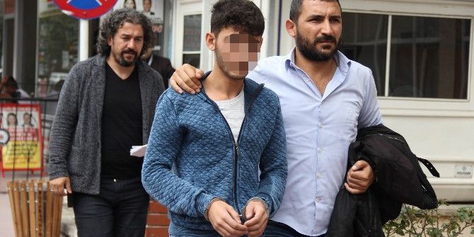 4 Kişiye Uyuşturucu Satan Genç Bonzai İle Yakalandı