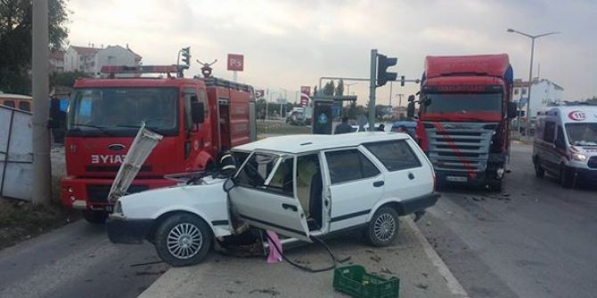 Sandıklı’da Trafik Kazası: 2 Yaralı