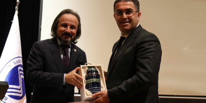 Saü’de “Hukuki Perspektiften Güncel Olaylar” Konferansı Gerçekleşti