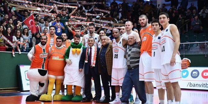 Kaymakam Sonel, Banvit Taraftarıyla Bütünleşti
