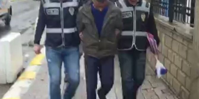 Kendini Polis Ve Savcı Olarak Tanıtan Dolandırıcı Tutuklandı