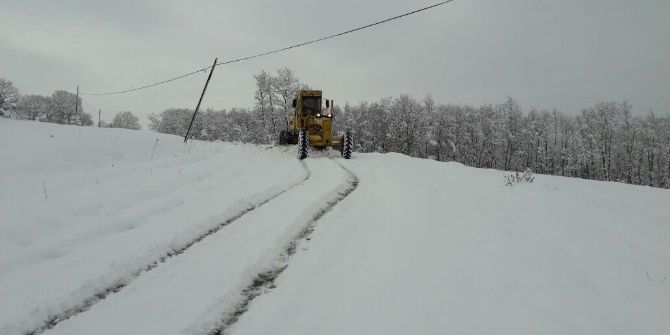 Kavak’ta Kardan Kapanan Yollar Açılıyor