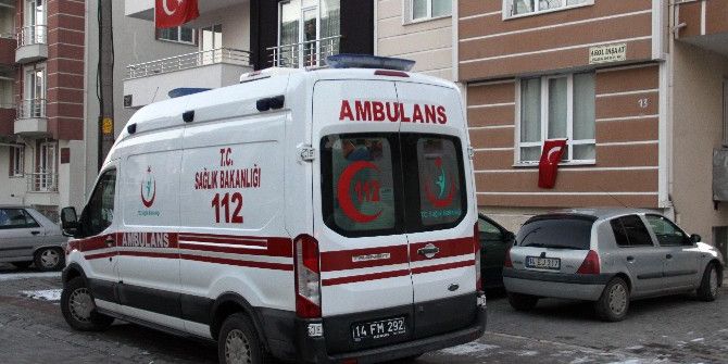 4 Gündür Haber Alınamayan Yaşlı Kadın Evinde Baygın Halde Bulundu