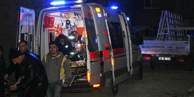 Asansör Boşluğuna Düşen İşçi Yaralandı