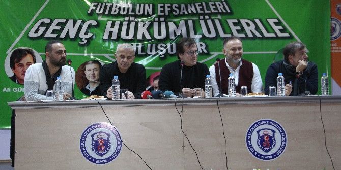Efsane Futbolcular Hükümlülerle Buluştu