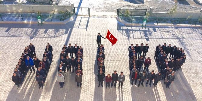 İmam Hatip Lisesi Öğrencileri Halep’teki Zulme Sessiz Kalmadı