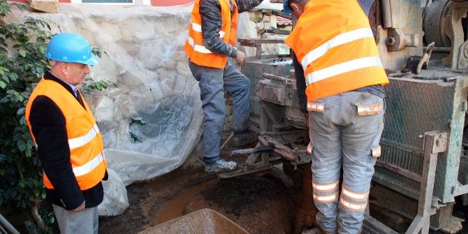 Marmaris’te Kansere İyi Gelen Jeotermal Su Tabakasına Rastlandı