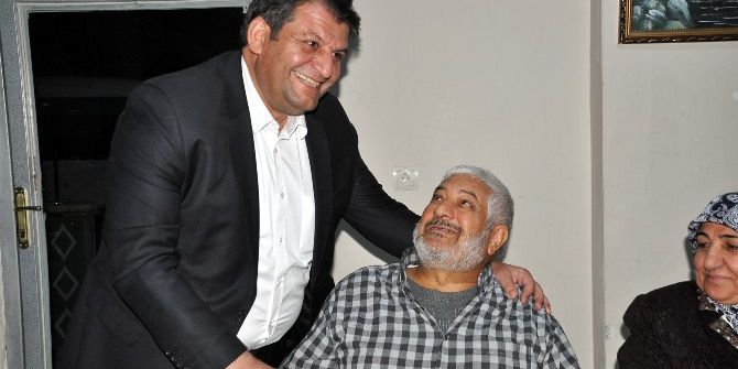 Akçakale Belediye Başkanı Abdülhakim Ayhan Engellilerle Yemekte Buluştu