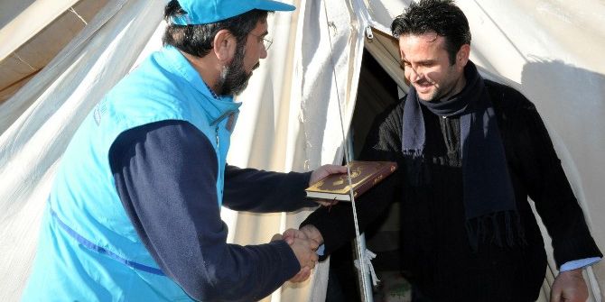 Kampta Kalan 5 Bin 500 Suriyeliye Kuran-ı Kerim Dağıtıldı