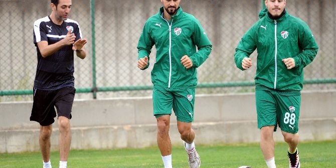 Bursapor’da Şamil Ve Sane Beşiktaş’a Karşı Yok