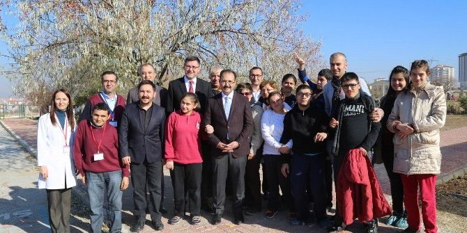 Uşak Belediyesi Engelli Gençlere Umut Oluyor