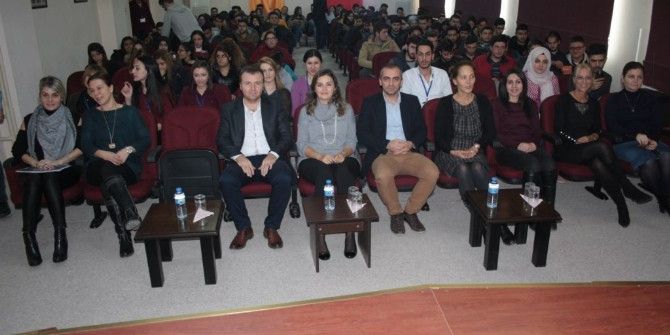 Malkara Myo’da “Kariyer Tüyoları” Konferansı