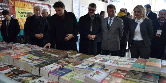 1’nci Biga Kitap Fuarı Açıldı