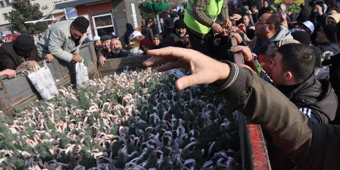 Orman Ve Su İşleri Bakanlığı’nın Mobil Tanıtım Aracına Balıkesir’de Büyük İlgi