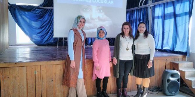 Öğrenci Velilerine Çocuk İstismarı Eğitimi