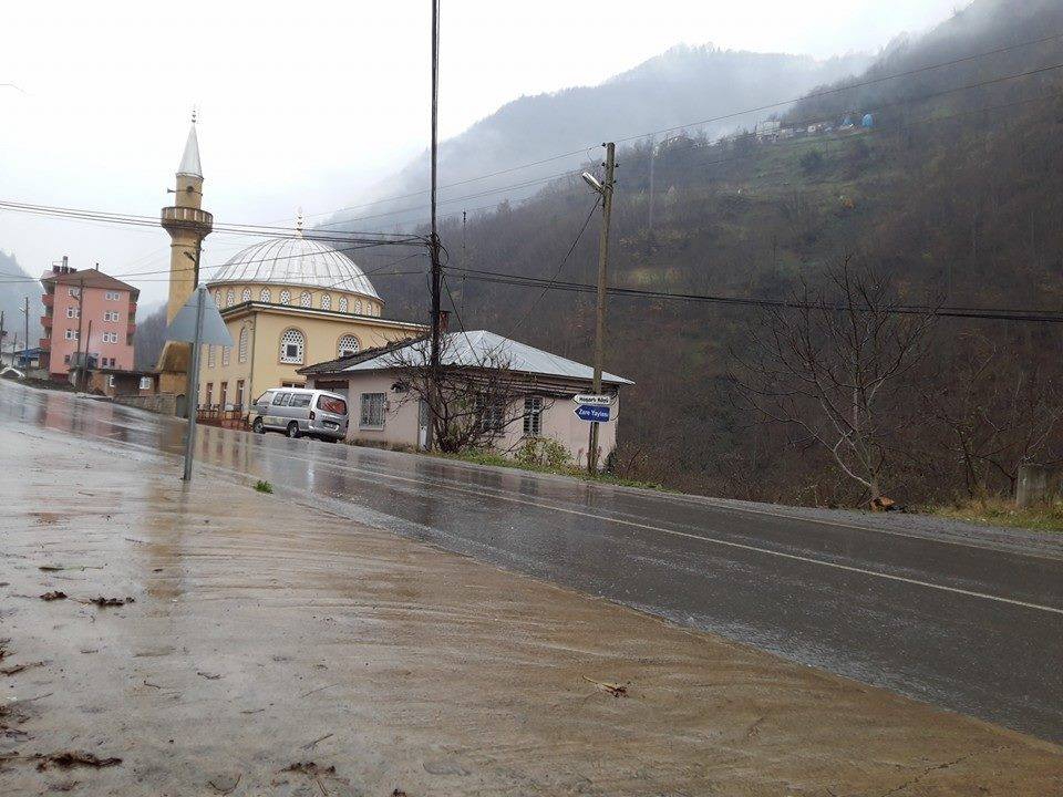 Tonya Hoşarlı Köyü Resimleri 44