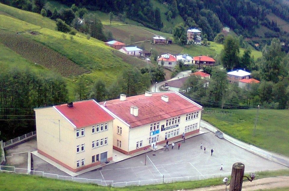 Tonya Sayraç Köyü Resimleri 36