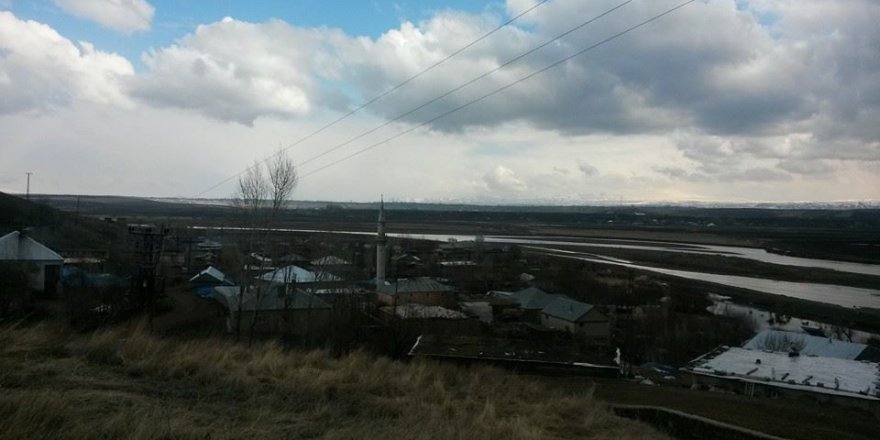 Malazgirt Aynalıhoca Köyü Resimleri