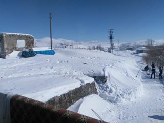 Malazgirt Karakaya Köyü Resimleri 5