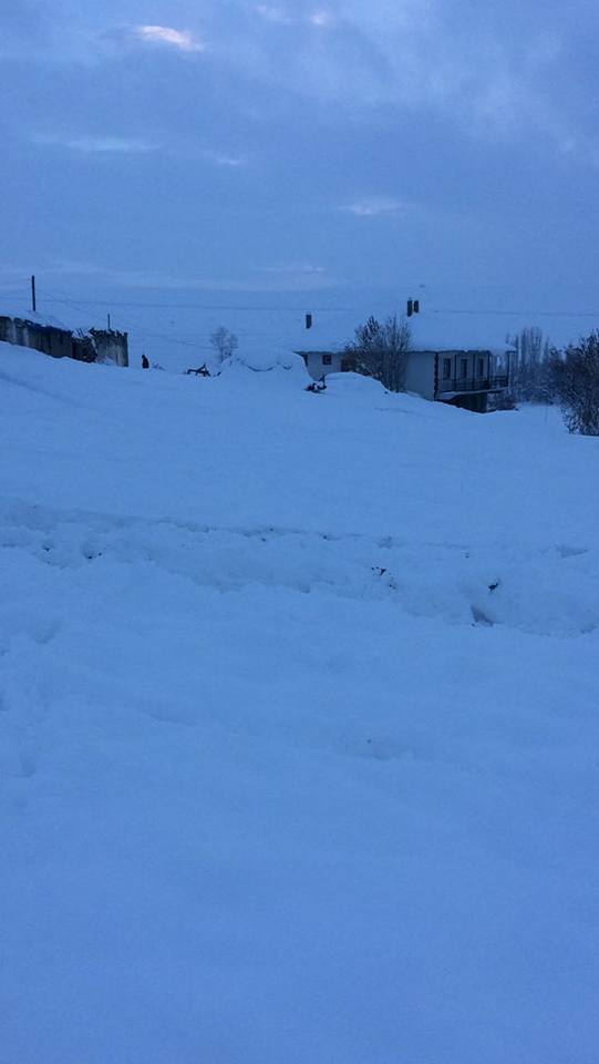 Malazgirt Karakaya Köyü Resimleri 6