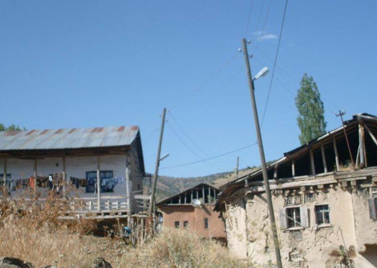 Divriği Çakırtarla Köyü Resimleri 1