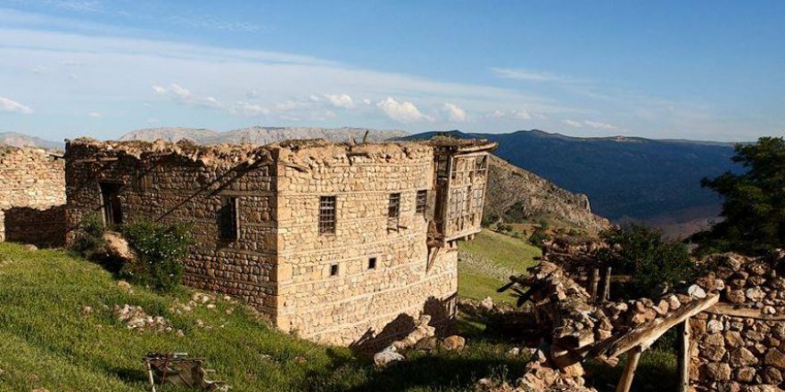 Divriği Çobandurağı Köyü Resimleri