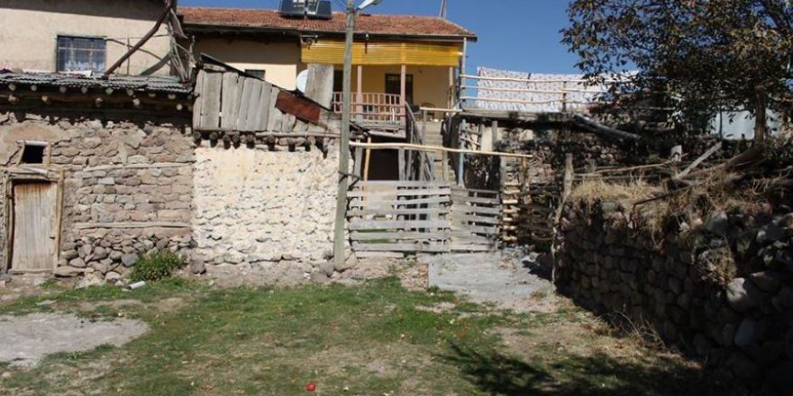 Divriği Çukuröz Köyü Resimleri