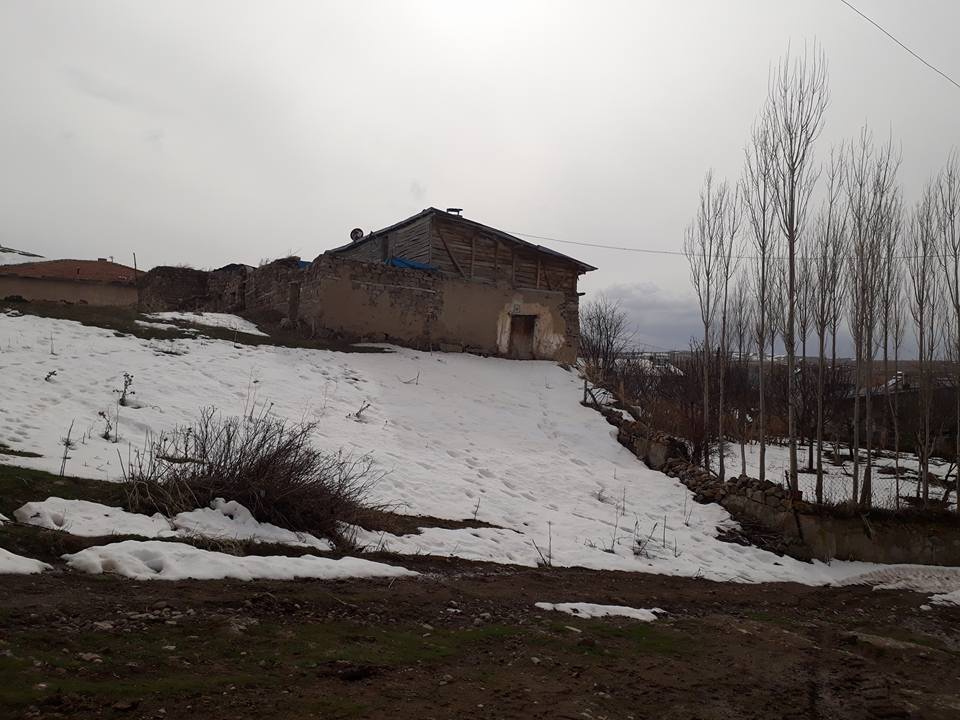 Divriği Höbek Köyü Resimleri 1
