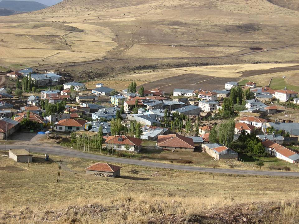 Divriği Höbek Köyü Resimleri 12