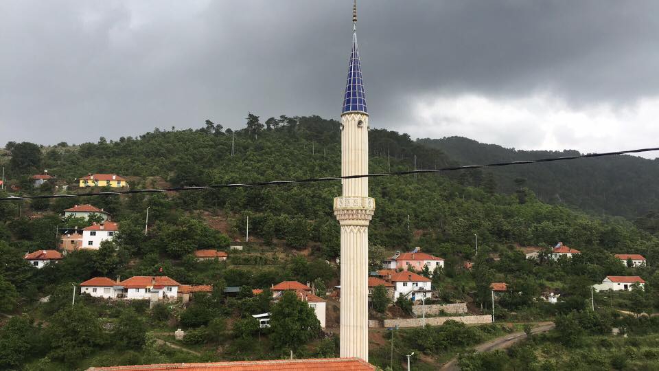 Kuyucak Belenova Köyü Resimleri 1