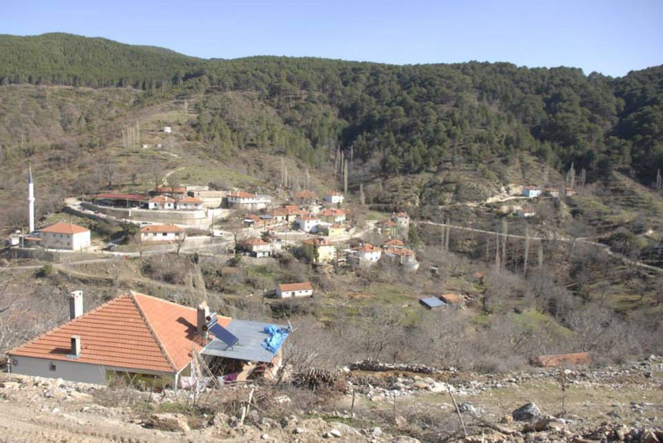 Kuyucak Belenova Köyü Resimleri 2