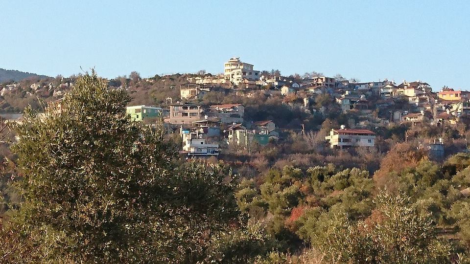 Altınözü Kılıçtutan Köyü Resimleri 2