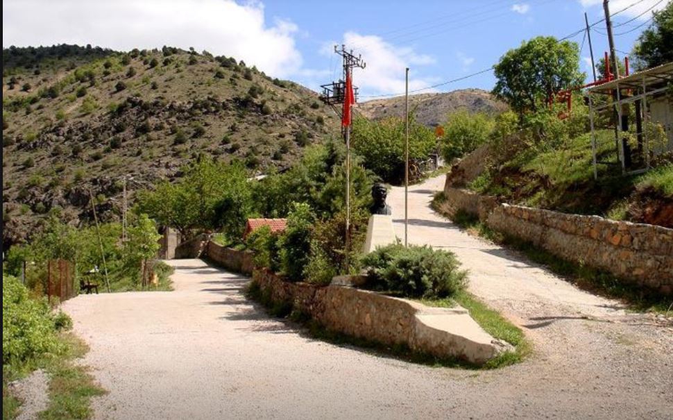 Kemaliye Aksöğüt Köyü Resimleri 1