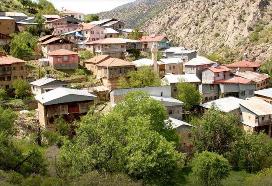 Kemaliye Aksöğüt Köyü Resimleri 12