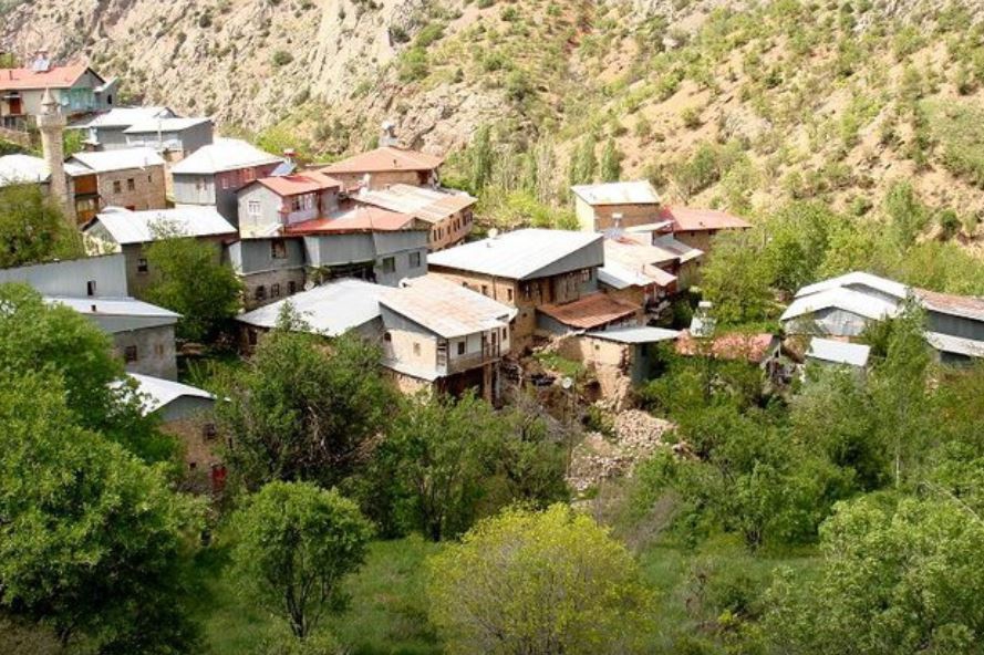 Kemaliye Aksöğüt Köyü Resimleri 2