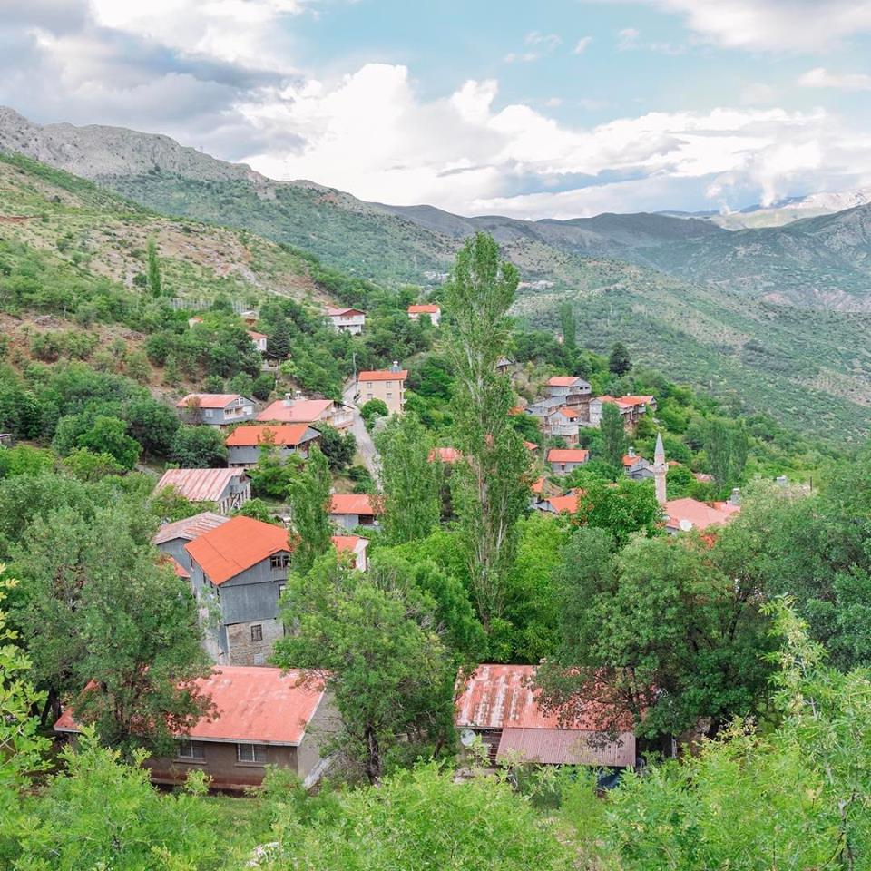 Kemaliye Yeşilyurt Köyü Resimleri 1