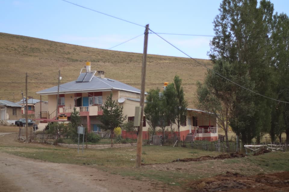 Otlukbeli Avcıçayırı Köyü Resimleri 1