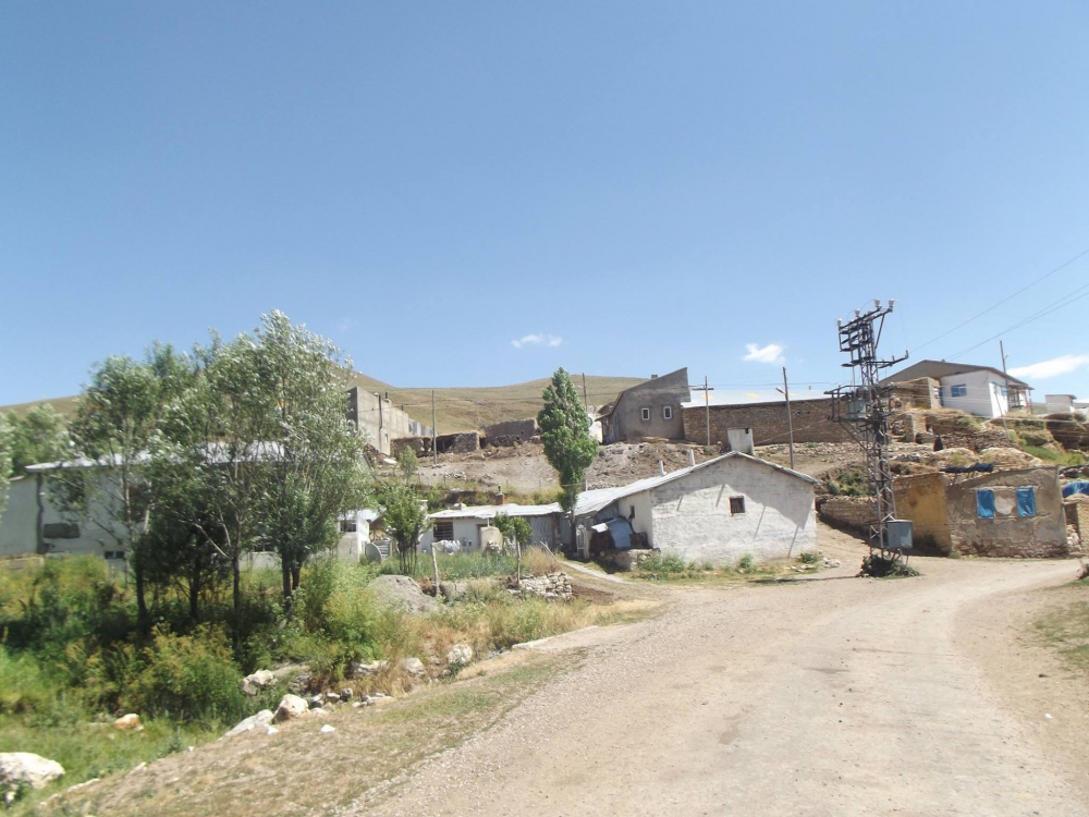 Otlukbeli Avcıçayırı Köyü Resimleri 11